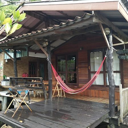 Ban Raw Homestay Ko Kut Exterior foto